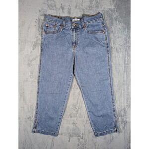 Levi's Classic Capri Jeans Women's Size 8 Medium Wash Stretch Denim Cropped